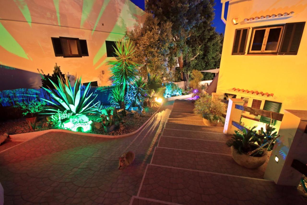 Wunderschoenes Kleines Apartment Fuer 2 Personen Mit Idylischen Blick Ins Gruene Кала-Галдана Экстерьер фото